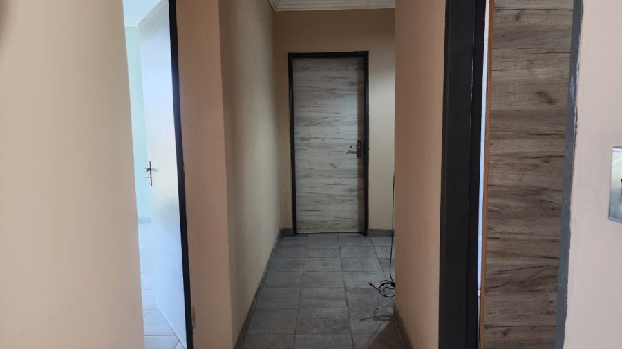 5 Bedroom Property for Sale in Waterkloof A H North West